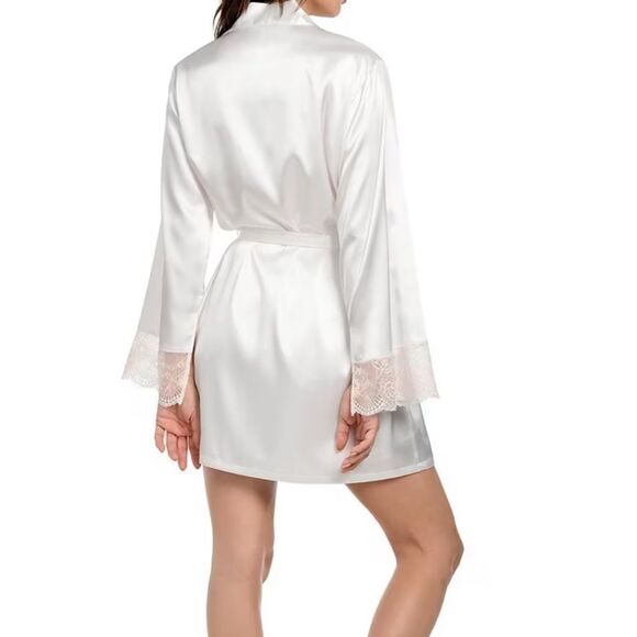 In Bloom Elegant White Lace Trim Robe NWT - Picture 2 of 2